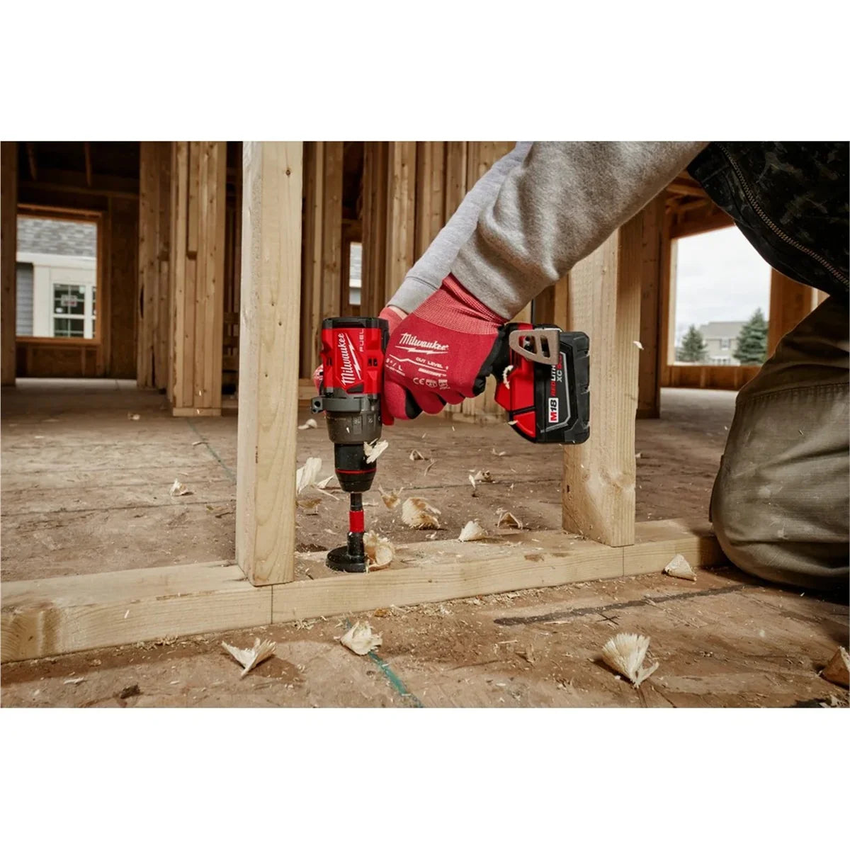 M18 18V, 5.0Ah 1/2 in Cordless Drill Driver, 2000 RPM