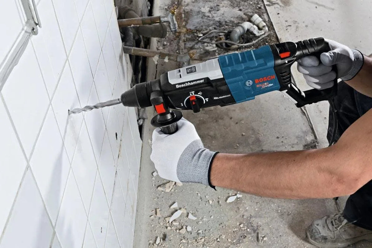GBH2-28L SDS plus Bulldog Xtreme Max 8.5 Amp 1-1/8 Inch Rotary Hammer